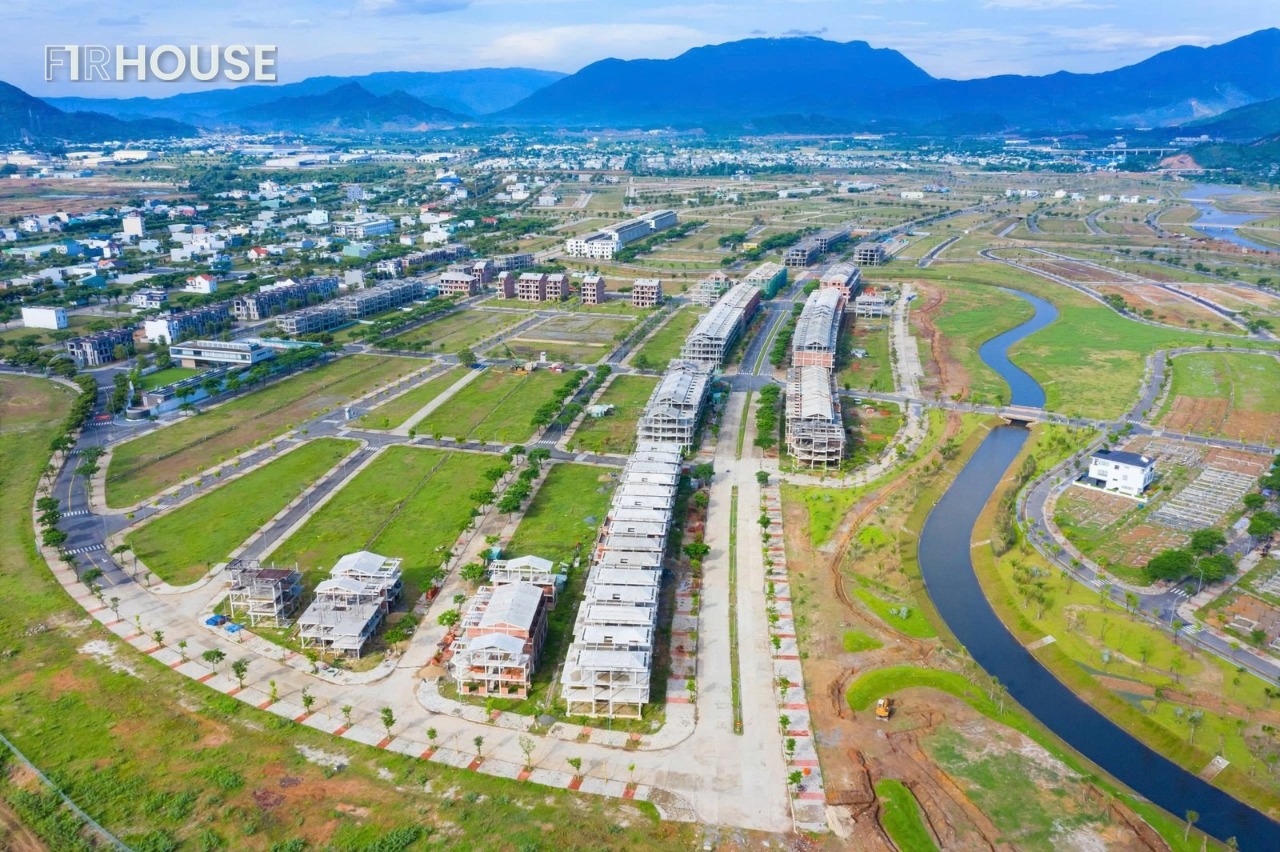 Golden Hills City nhìn từ trên cao: hạ tầng đã có, dân cư chưa về