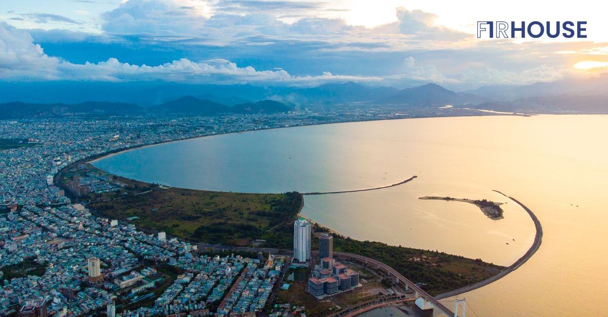 Vịnh biển Sơn Trà – lợi thế khai thác cho thuê (ảnh minh họa – Pexels)