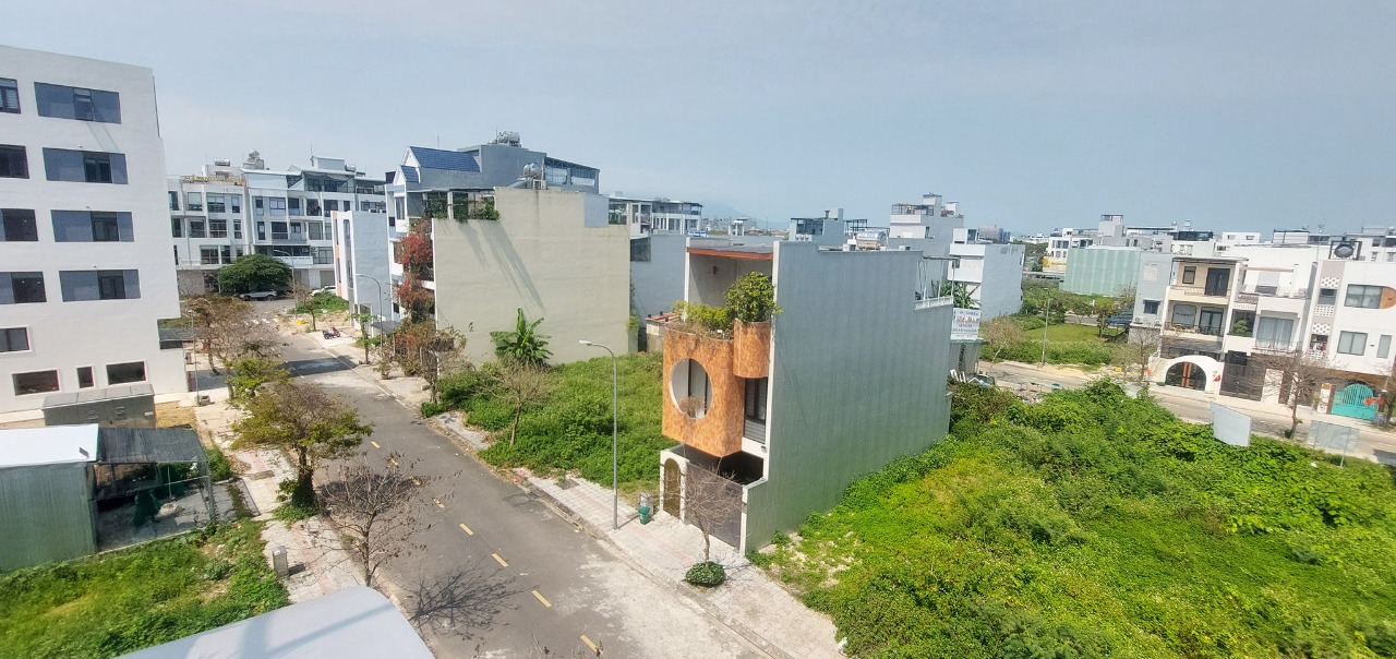 Thị trường bất động sản Đà Nẵng 2026 không xuất hiện sóng tăng giá diện rộng mà phân hóa theo chất lượng dự án. (Ảnh: Trọng Hùng / Báo Đà Nẵng)