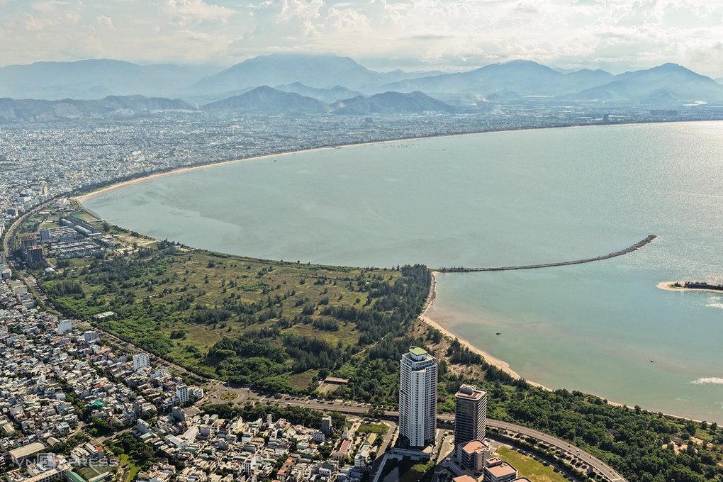 Khu đất lấn biển The Sunrise Bay ven vịnh Đà Nẵng – tâm điểm mới của bất động sản ven biển trung tâm.