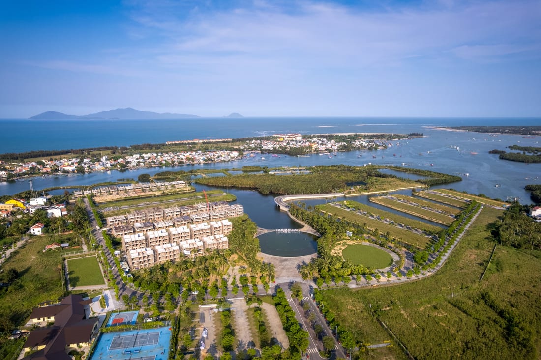 Toàn cảnh Casamia Balanca giữa rừng dừa Cẩm Thanh Hội An
