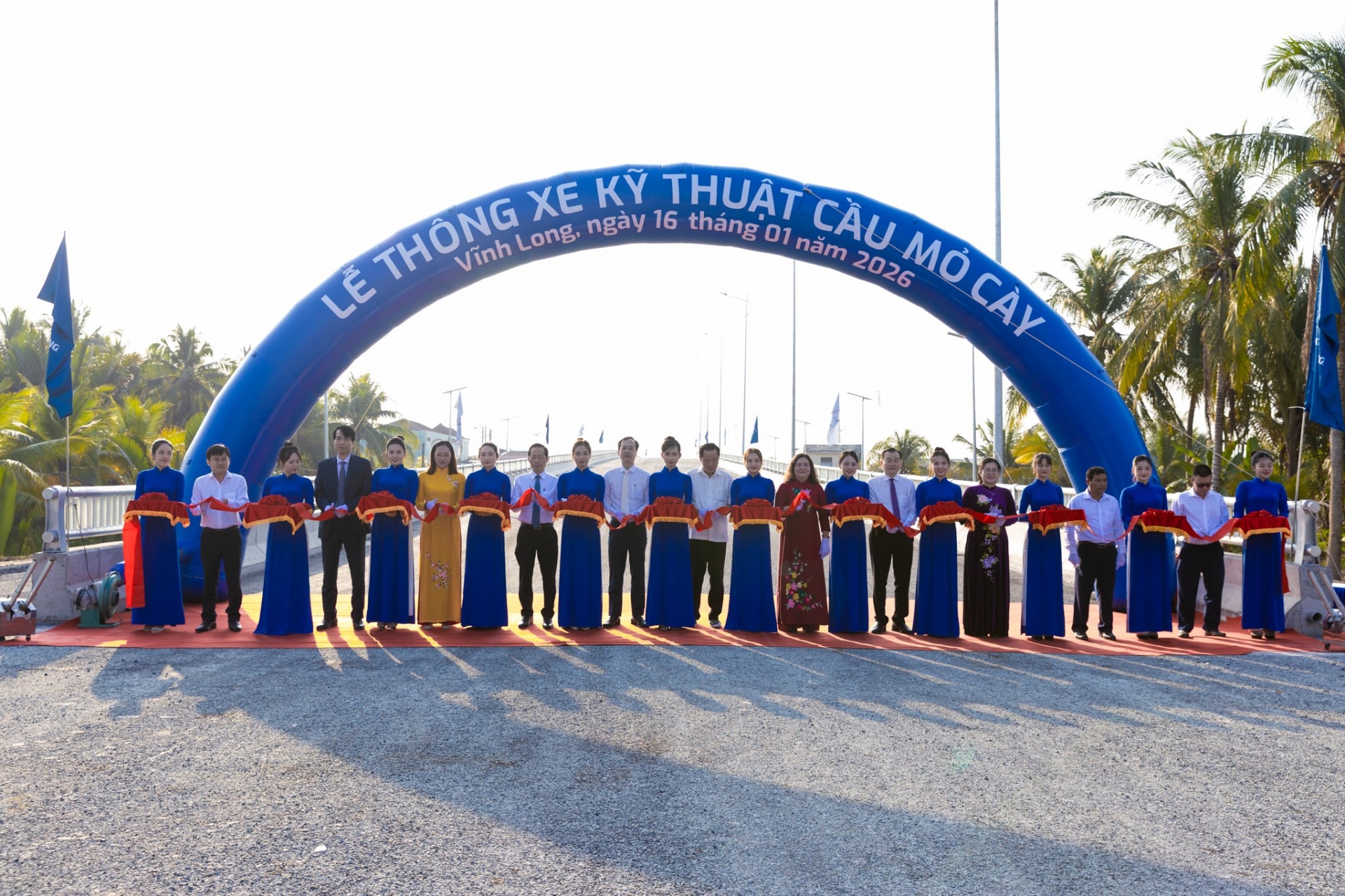 Lễ thông xe kỹ thuật Cầu Mỏ Cày (Vĩnh Long) tháng 1/2026 — công trình của Đạt Phương